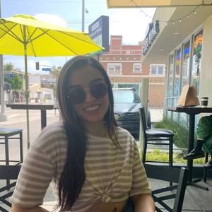 Meet your Posher, Sabrina